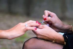 Best Minimalist Nails 2025