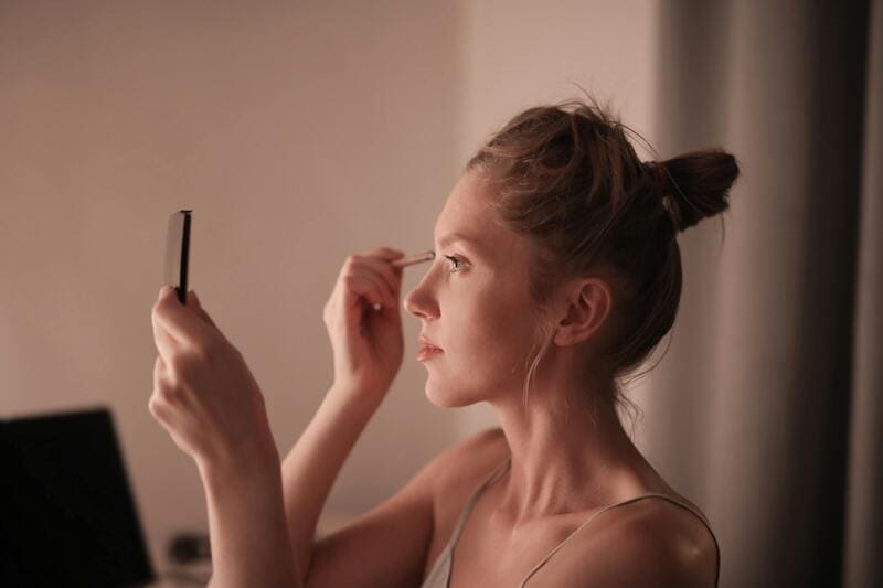 low-maintenance summer beauty
