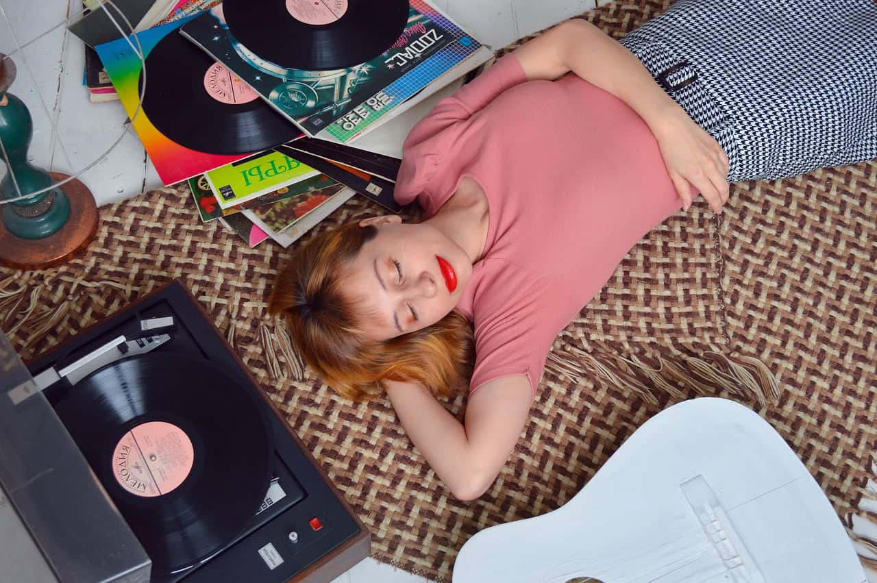 music, sound therapy, woman, turntable, vintage, guitar, music, sound, phonograph records, vinyl record, record, record player, listening to music, relaxation, leisure, entertainment, nostalgia, retro, plaid, floor, girl, turntable, vinyl record, record player, record player, record player, record player, record player
